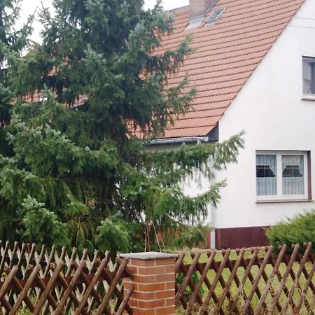 Luebbenaugross Beuchow With Patio 286